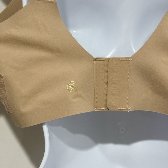 Honey Love CrossOver Bra - Picture 6 of 7